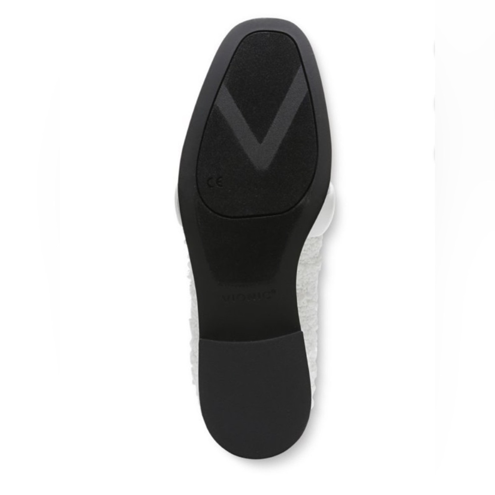NEW Vionic Mylene White Boucle Loafers - Picture 8 of 9